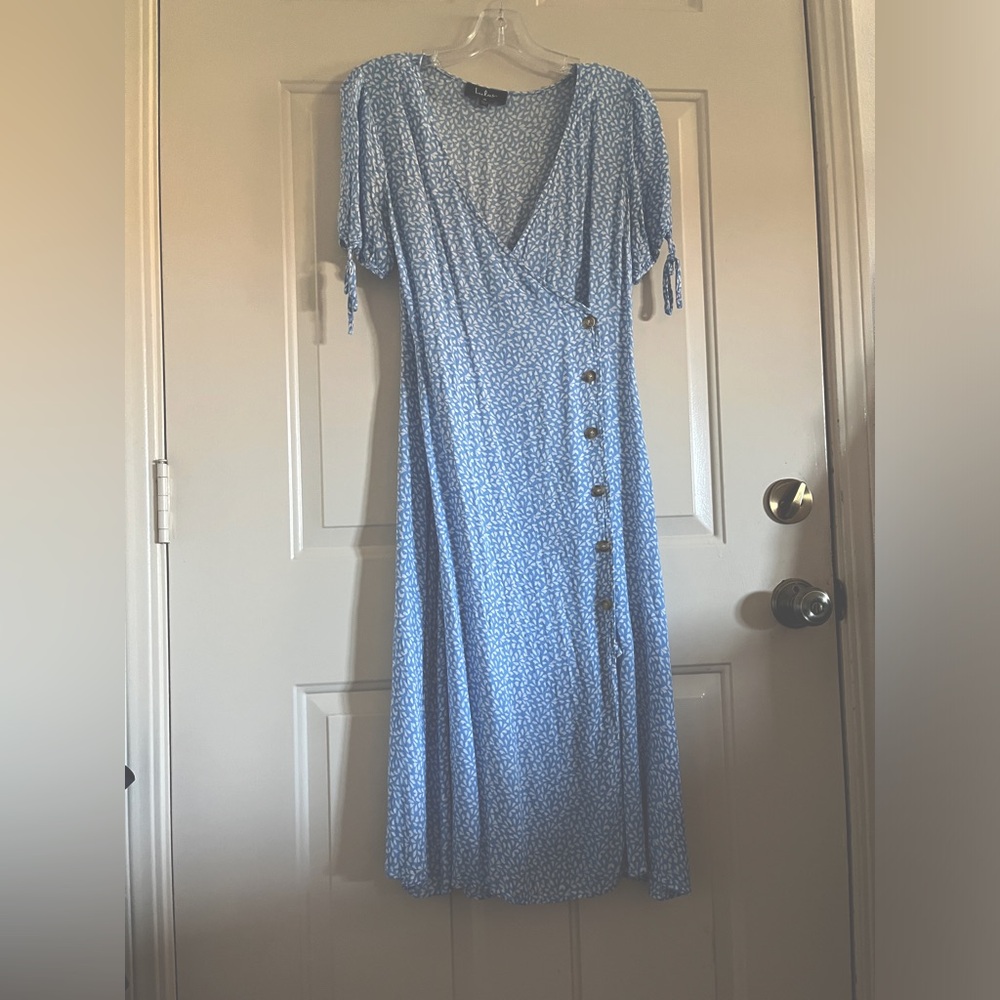 Wrap dress by Lulu’s